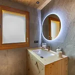 Chic Alpin De 100m² Avec Balcon Et Garage, Proche Centre - Fr-1-569-100 Apartment Megeve