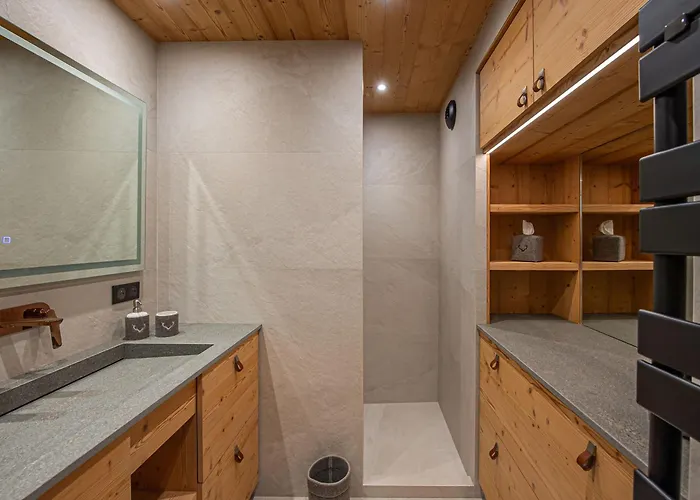 Appartement Chic Alpin De 100M² Avec Balcon Et Garage, Proche Centre Megeve - Fr-1-569-100 Apartment *